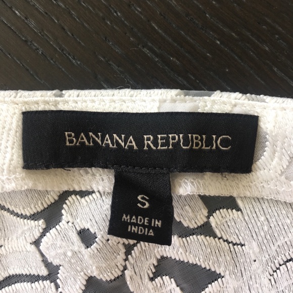 Banana Republic lace overlay top - Picture 3 of 4